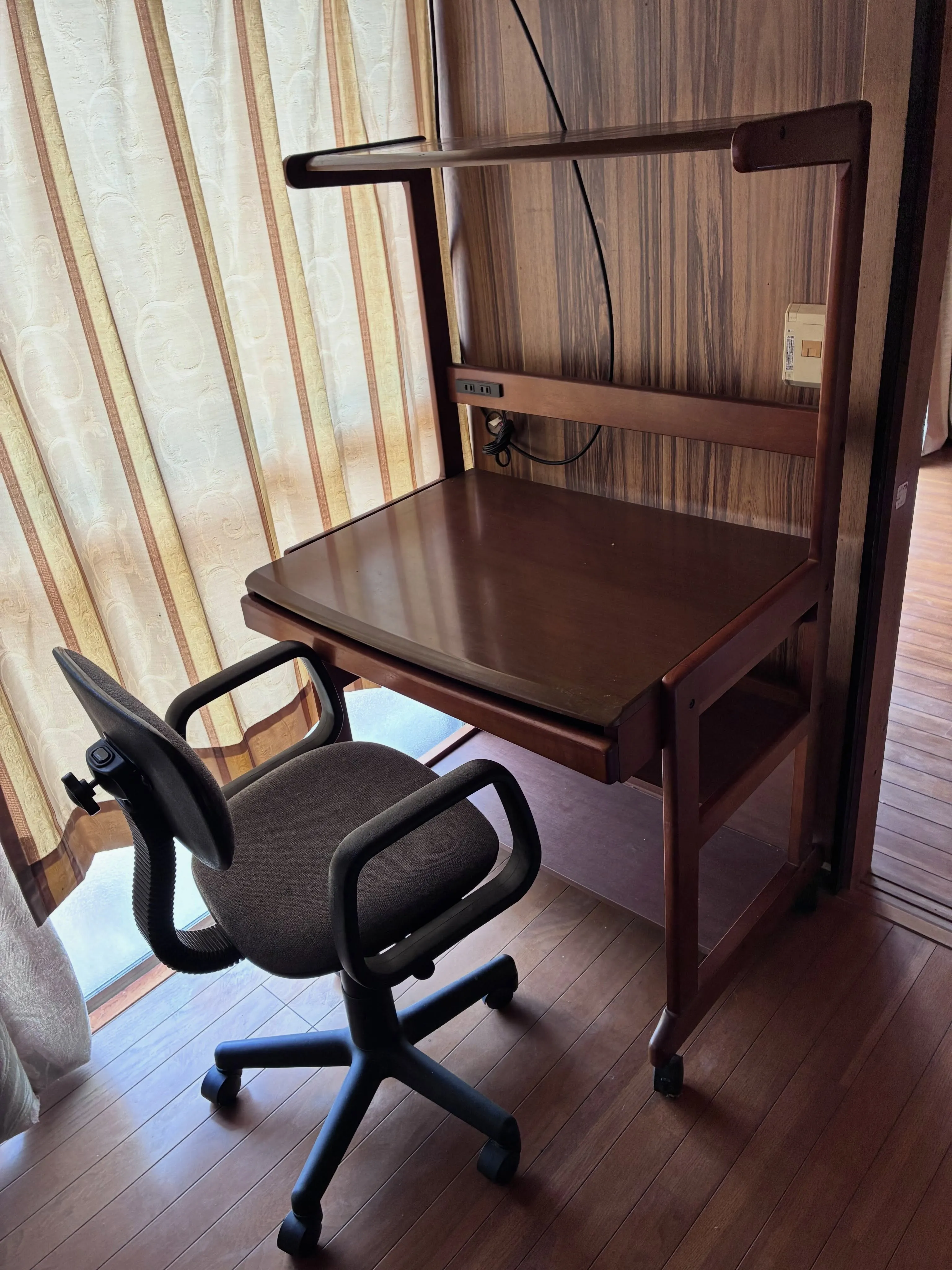 「まだ使える家具、捨てていませんか?」