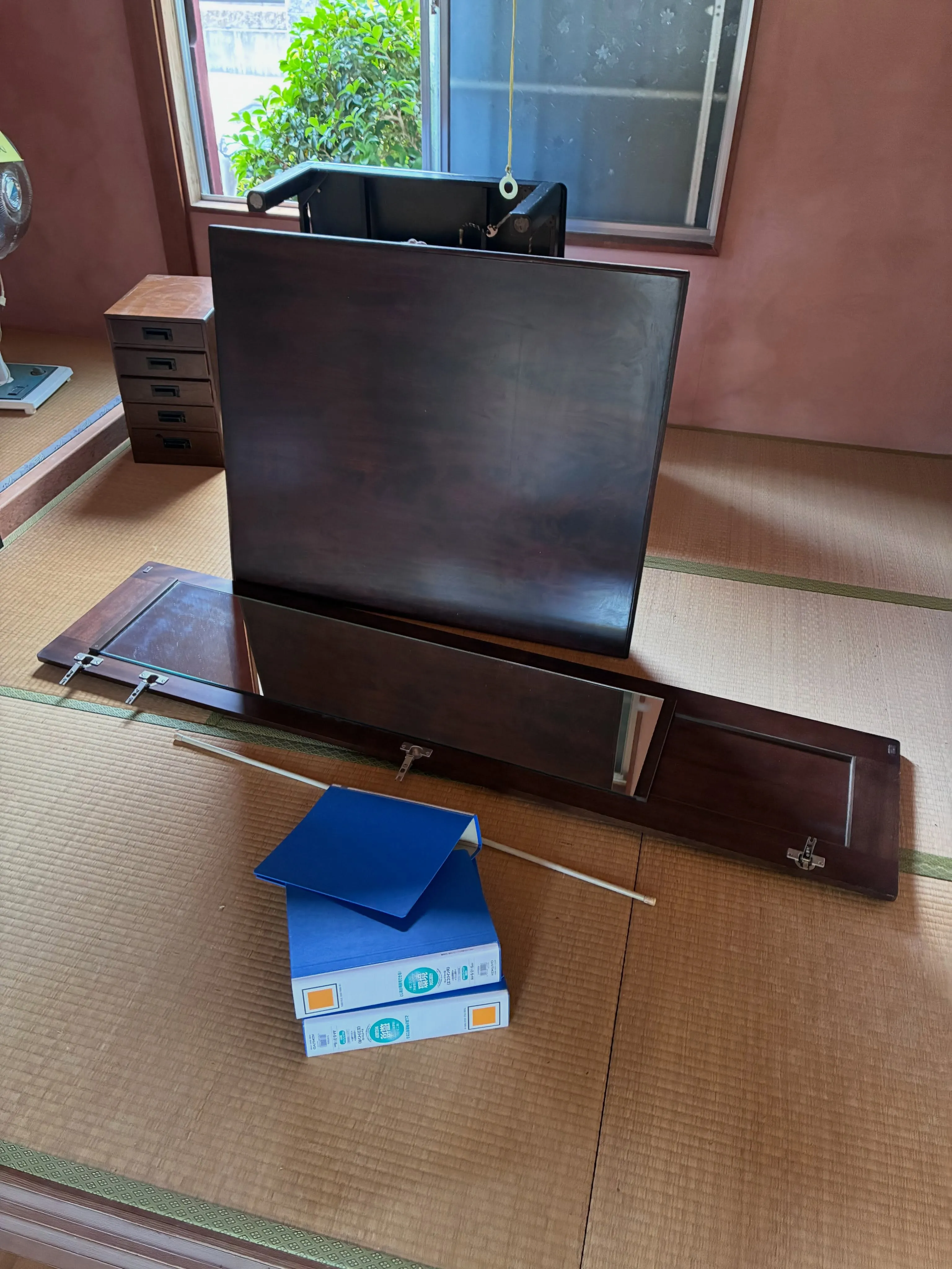 「まだ使える家具、捨てていませんか?」